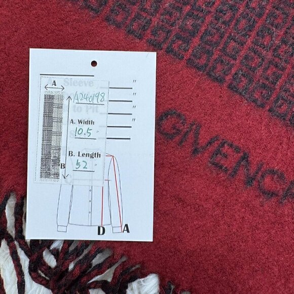 Givenchy scarf - Picture 3 of 8